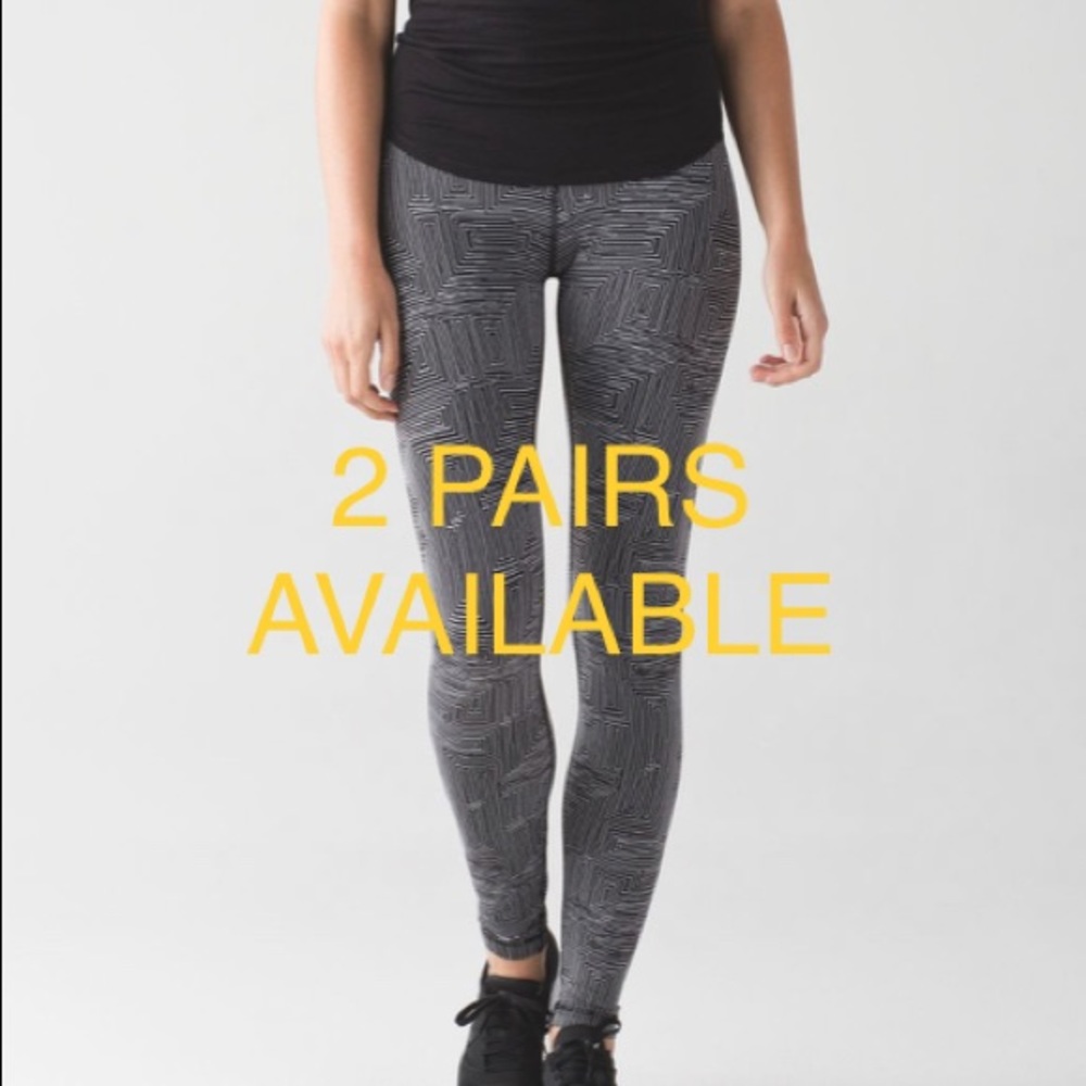 Lululemon Wunder Under Crop III
Maze Jacquard